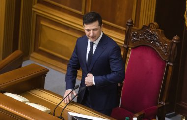 Kyiv, Ukrayna - Mar. 04, 2020: Ukraynalı Verkhovna Rada 'nın oturumu sırasında Ukrayna Devlet Başkanı Volodymyr Zelensky
