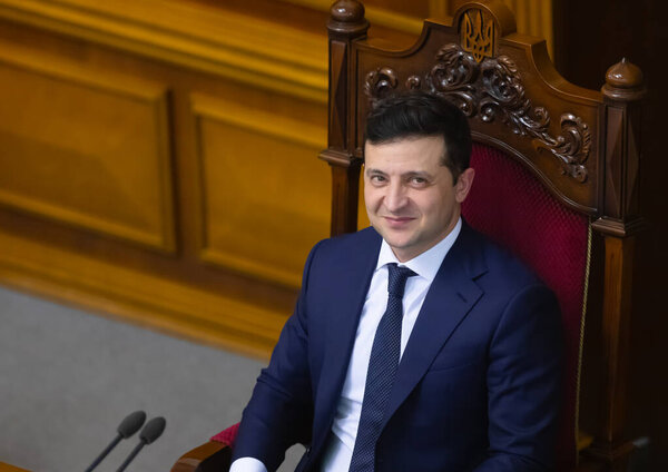 КИЕВ, Украина - Мар. 04, 2020: Президент Украины Владимир Зеленский во время сессии Верховной Рады Украины
