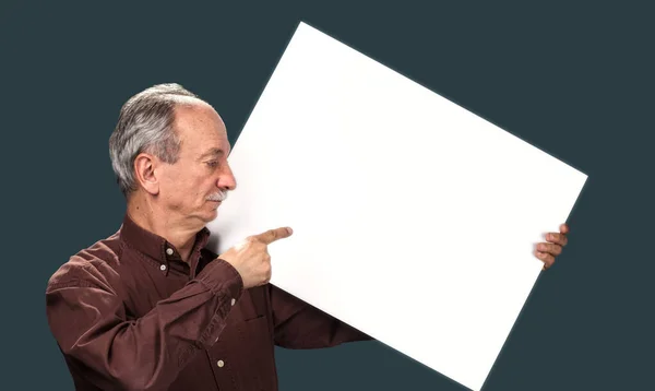 Homme Âgé Tient Tableau Blanc Ancien Tenant Une Toile Vierge — Photo