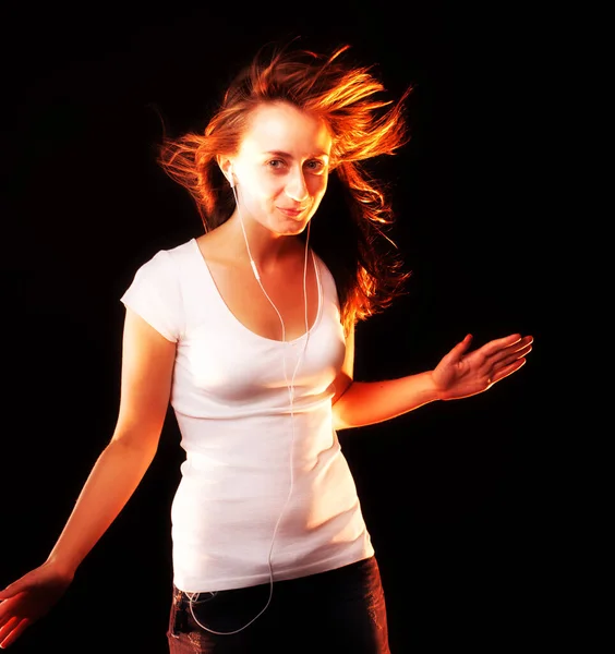 Hermosa Mujer Escuchando Música Atractiva Mujer Feliz Sonriente Bailando Escuchando —  Fotos de Stock