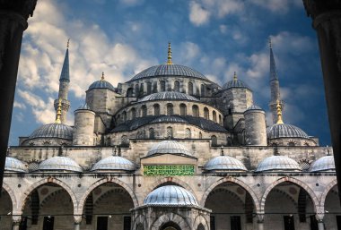 İstanbul Sultanahmet Sultanahmet , Sultan Ahmet Camii mavi gökyüzünde