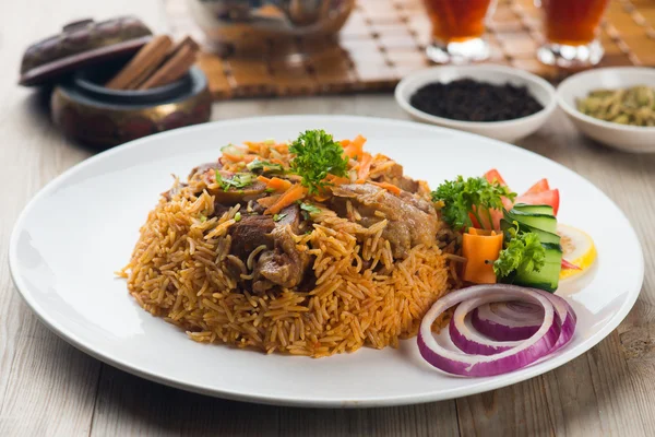 Agneau fait maison, riz arabe populaire — Photo