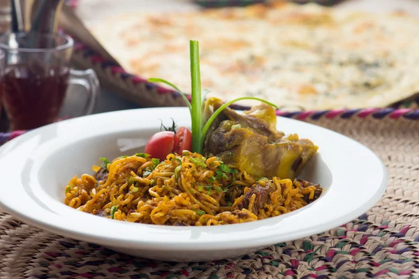 Smażony makaron Kabsa — Zdjęcie stockowe