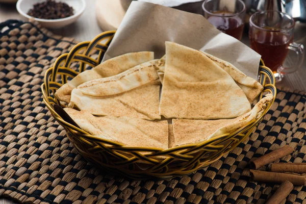 Lezzetli Arapça ekmek — Stok fotoğraf