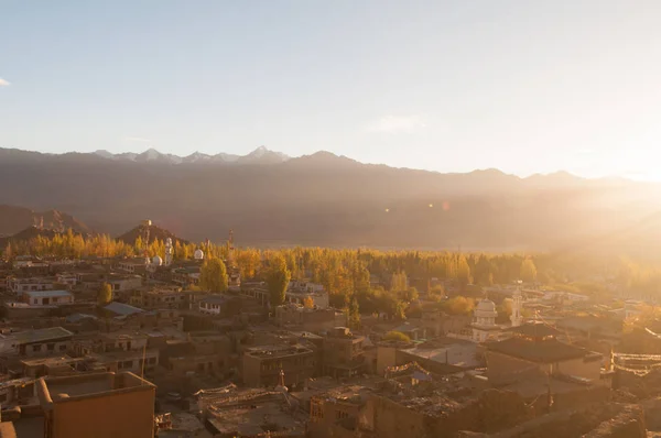 Ladakh kasabada teknik destek-moriri — Stok fotoğraf