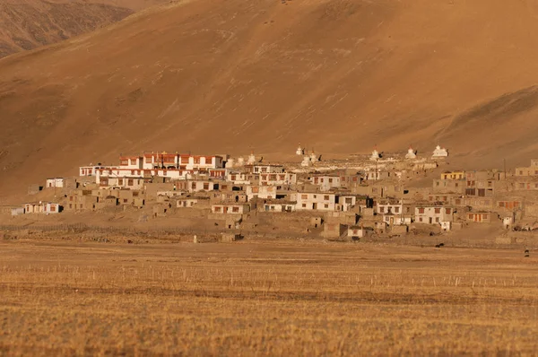 Ladakh TSO-moriri város — Stock Fotó