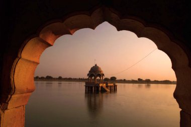 Gadi sagar Rajasthan Tapınağı