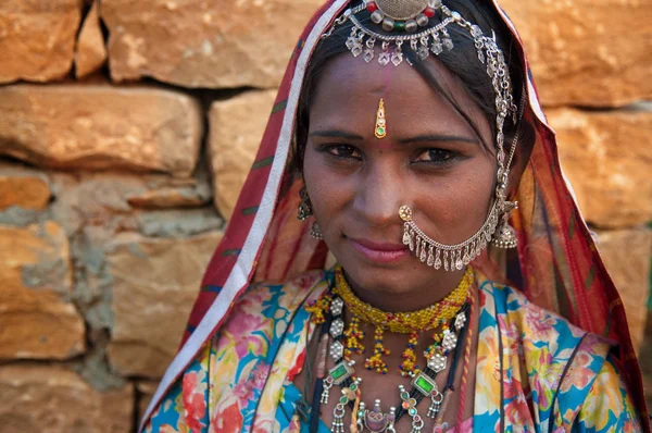 Mooie rajasthani vrouw — Stockfoto