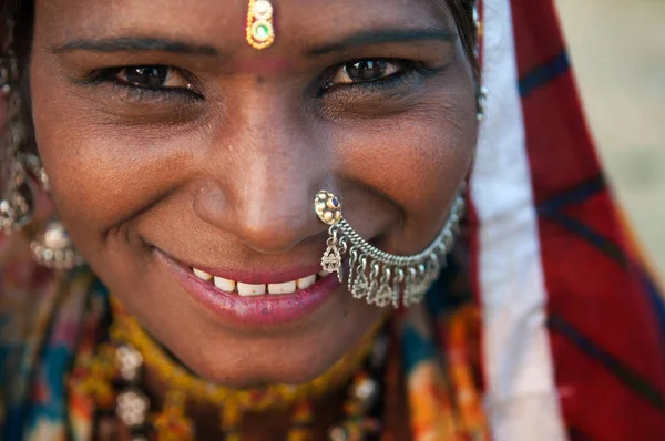 Mooie rajasthani vrouw — Stockfoto