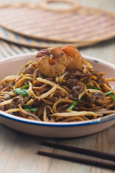 Gebratene penang char kuey teow — Stockfoto