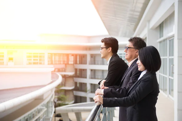 Asian business team — Stock Photo, Image