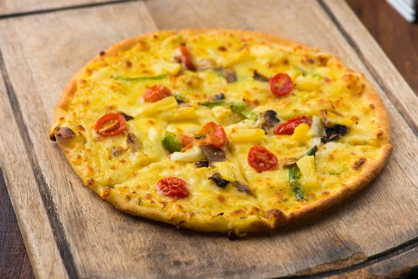 Hot deliziosa pizza — Foto Stock