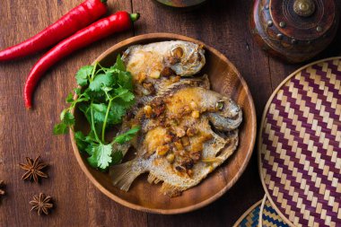 lezzetli Asya ızgara balık