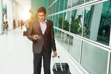 Havaalanı'nda genç adam