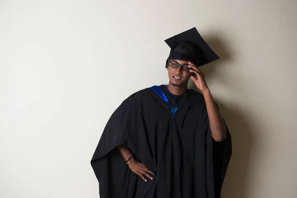 Indian male graduate — Stock Photo, Image