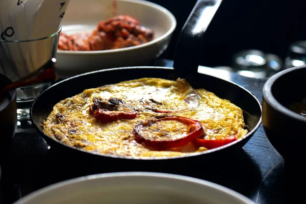 Frittata italienska ägg omelett — Stockfoto