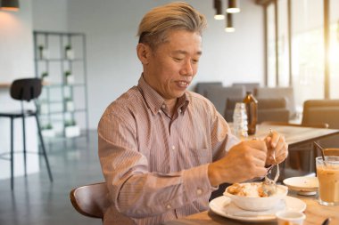 Kahvaltı iş adamı