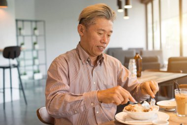 Kahvaltı iş adamı