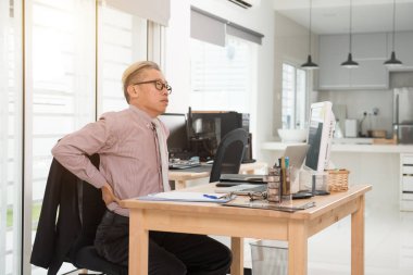 yaralanma acı işadamı 