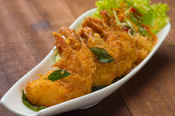 Kızarmış tereyağı karides 