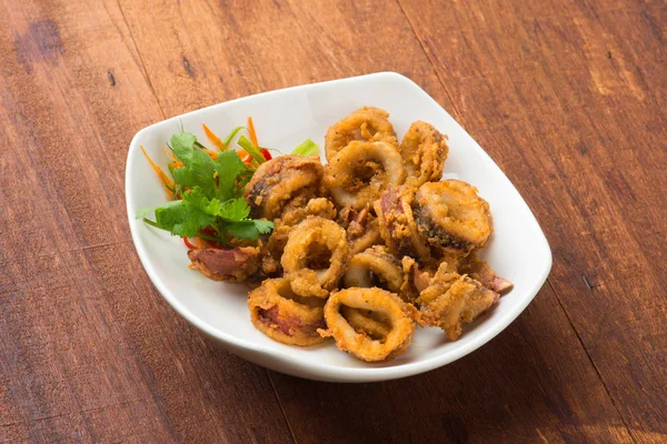 Fried calamari rings — Stock Photo, Image