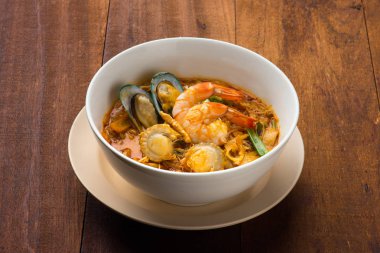 Tom Yam Koong çorbası