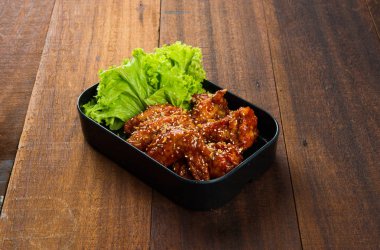 Susamlı tavuk kanadı