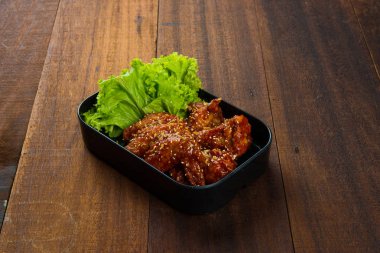 Susamlı tavuk kanadı