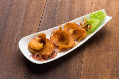 derin kızarmış patates dilimleri