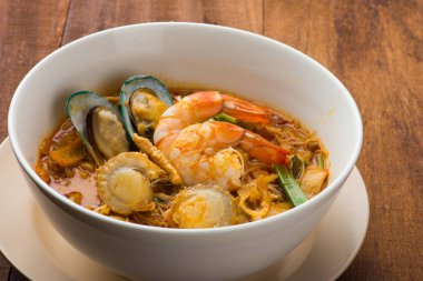 Tom Yam Koong çorbası