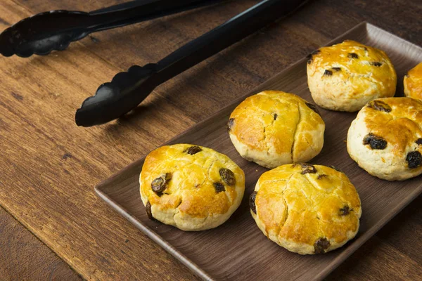 Bollos Horno Galletas Sobre Fondo Madera — Foto de Stock