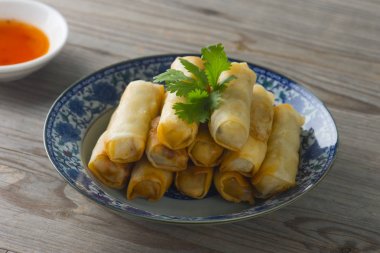 Lumpia Spring Rolls, Asya gıda