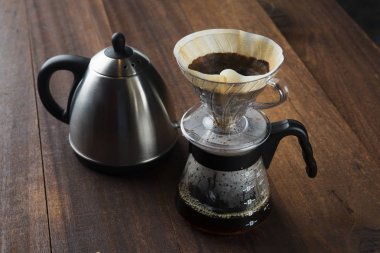 kahve damla ahşap masa seti 