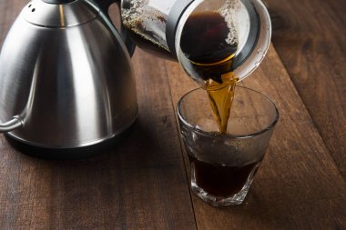 kahve damla ahşap masa seti 