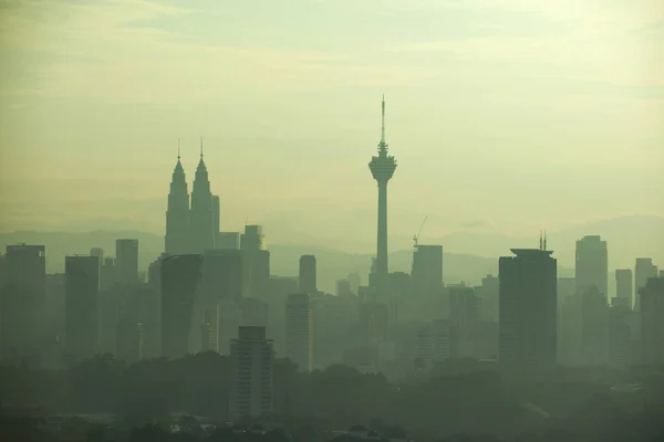 Kuala Lumpur Moning Weergave Met Mist — Stockfoto