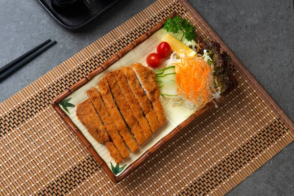 Κοντινό Πλάνο Γιαπωνέζικου Χοιρινού Cultlet Karaage Meal — Φωτογραφία Αρχείου