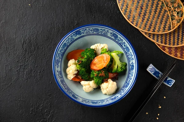 Gros Plan Sur Les Légumes Mélangés Sautés Chinois — Photo