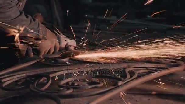 史密斯平滑金属链篦机 — 图库视频影像