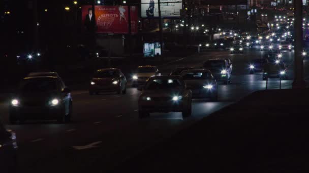 City traffic at night in Moscow — Stock Video