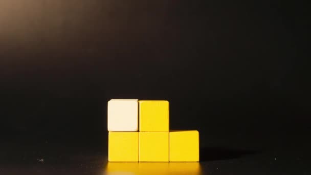 Mans mão escolhendo tetris 3D — Vídeo de Stock