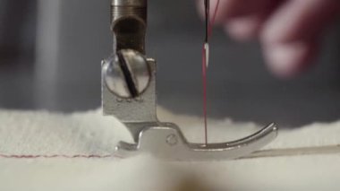 Dikiş makinesi çalışma
