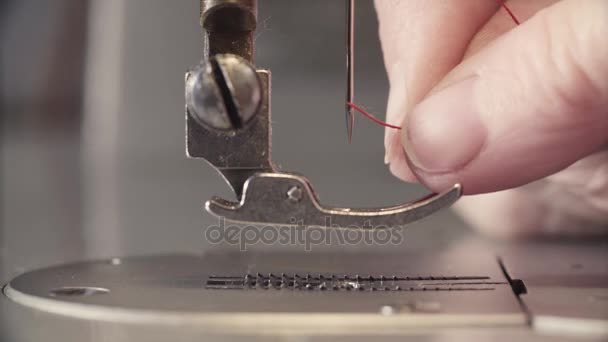 线程缝纫机. — 图库视频影像