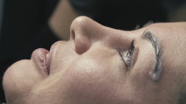 Kaş düzeltme güzellik Kliniği