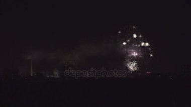 Moskova üzerinde havai fişek