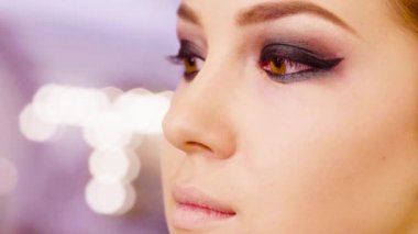 Makyaj Studio genç kadın portresi