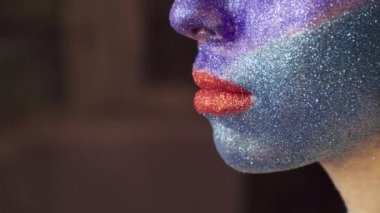 Yüz sanat. Boyama makyaj sanatçısı