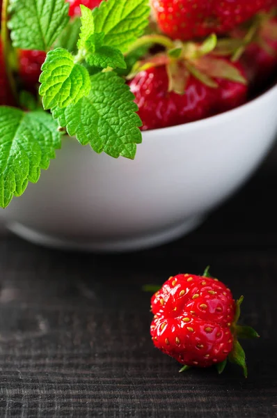 新鲜草莓 免版税图库照片