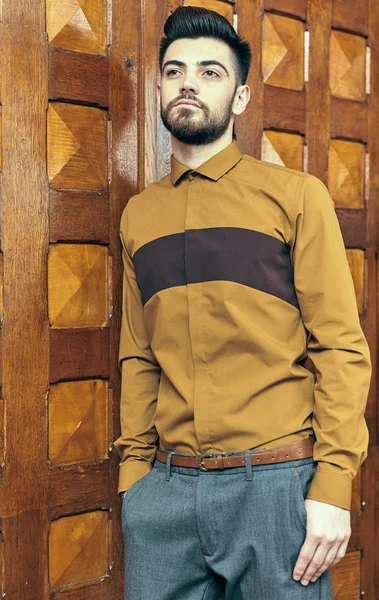 Young man in vintage interior — Stock Photo, Image