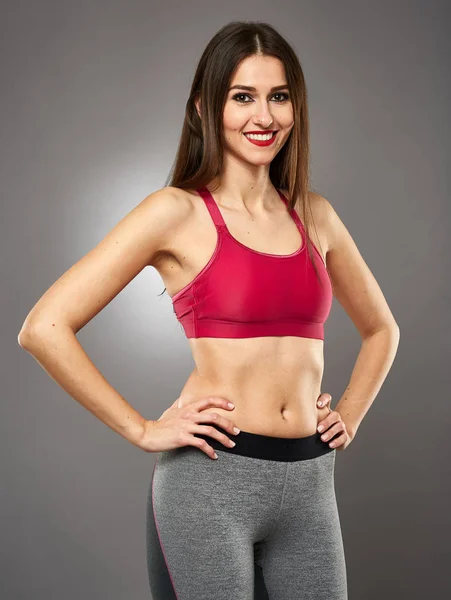 Fitness modell poserar — Stockfoto