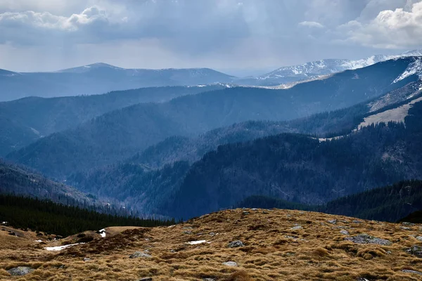 Montanhas parang na Romênia — Fotografia de Stock